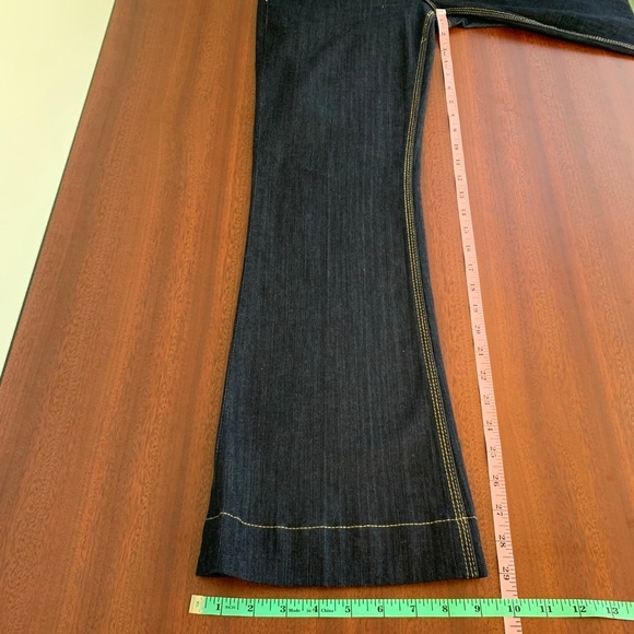 Kut from the Kloth Maggie Flare Gold Thread - Picture 3 of 8